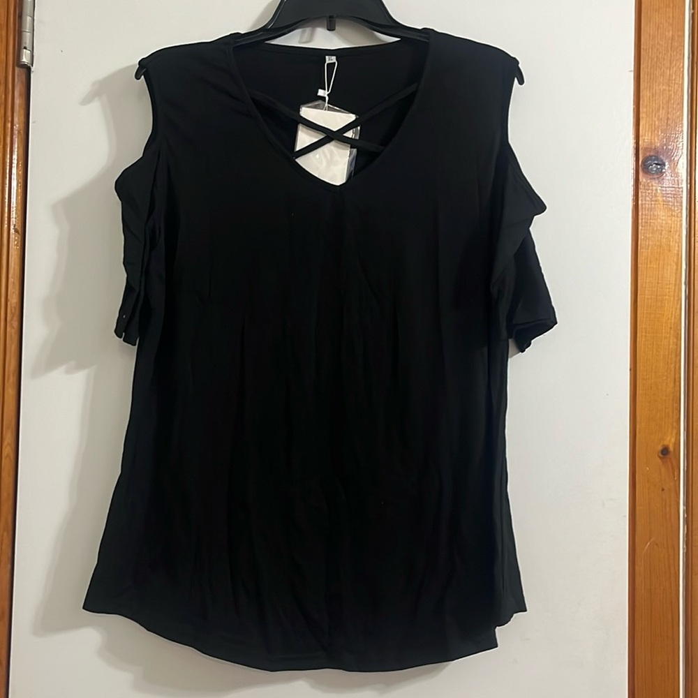 Fashion Original Design Cold shoulder black Top size XL
